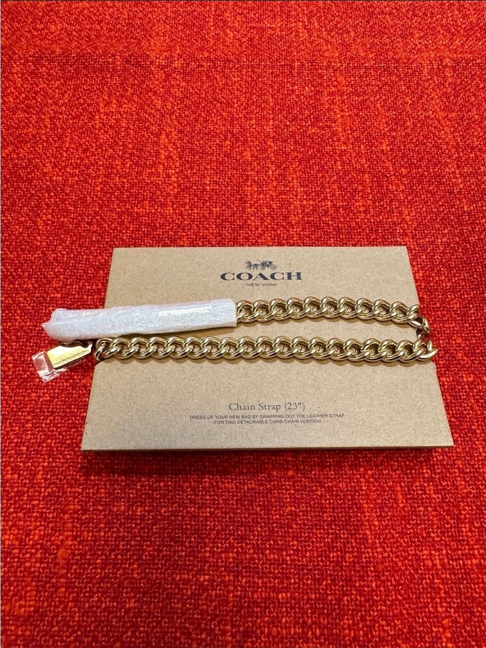 ❤️❤️❤️NEW coach Bag short chain strap ONLY❤️❤️❤️ - Picture 4 of 8